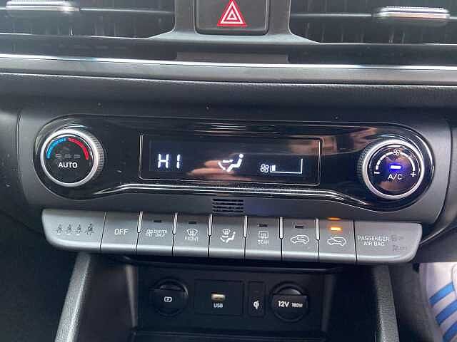 Hyundai KONA 1.6 h-GDi Premium DCT Euro 6 (s/s) 5dr Blue