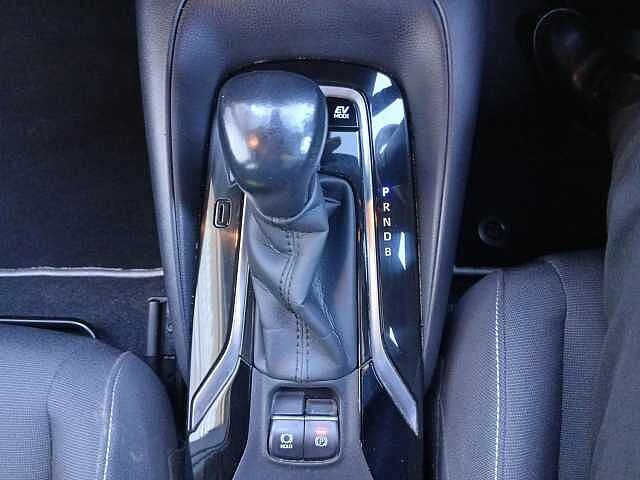 Toyota Corolla 1.8 VVT-h Icon Tech Touring Sports CVT Euro 6 (s/s) 5dr