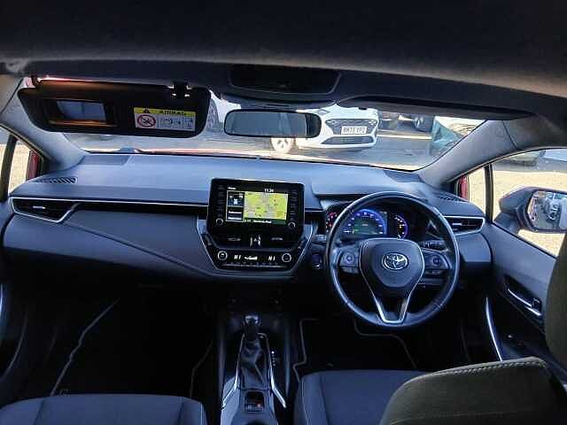 Toyota Corolla 1.8 VVT-h Icon Tech Touring Sports CVT Euro 6 (s/s) 5dr