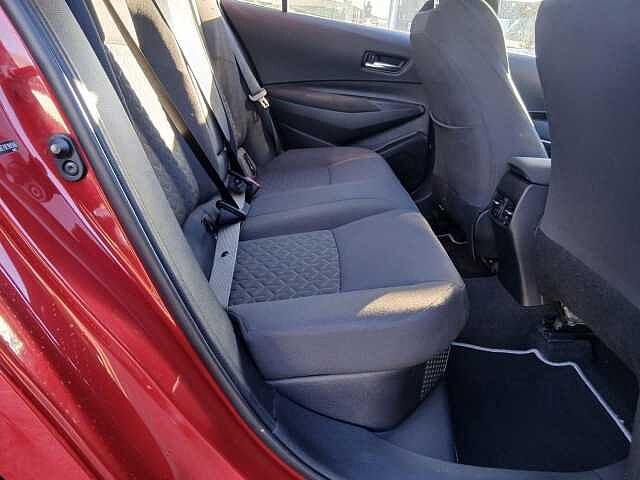 Toyota Corolla 1.8 VVT-h Icon Tech Touring Sports CVT Euro 6 (s/s) 5dr