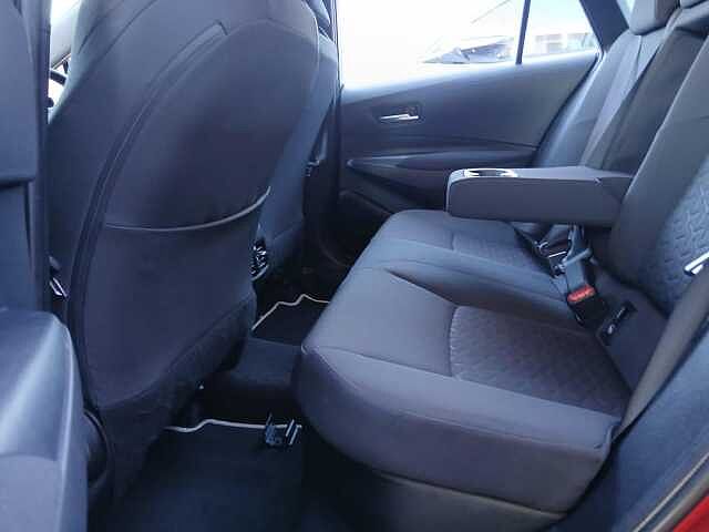 Toyota Corolla 1.8 VVT-h Icon Tech Touring Sports CVT Euro 6 (s/s) 5dr