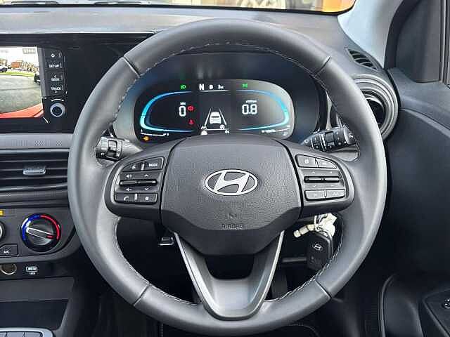 Hyundai I10 1.0 Advance Auto Euro 6 (s/s) 5dr Red