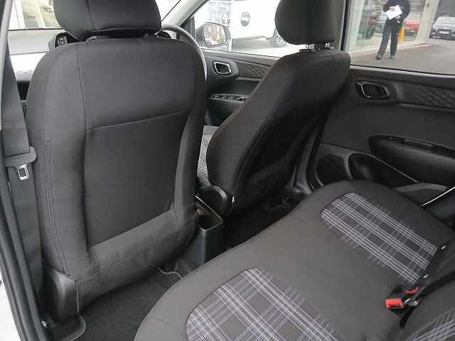 Hyundai I10 1.2 Premium Euro 6 (s/s) 5dr White