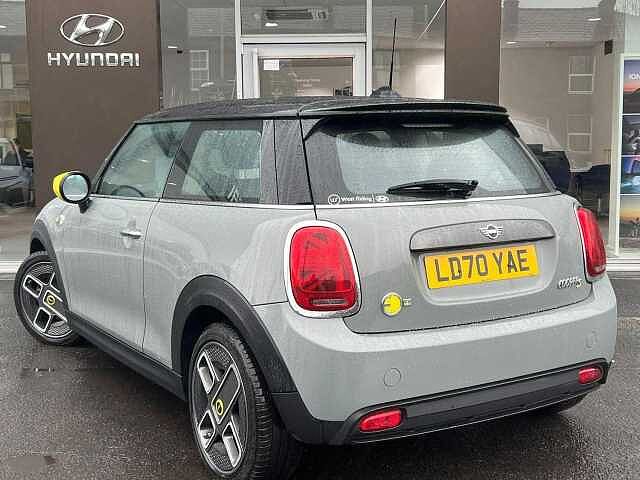 MINI Electric Hatch Cooper SE 32.6kWh Level 1 Auto 3dr