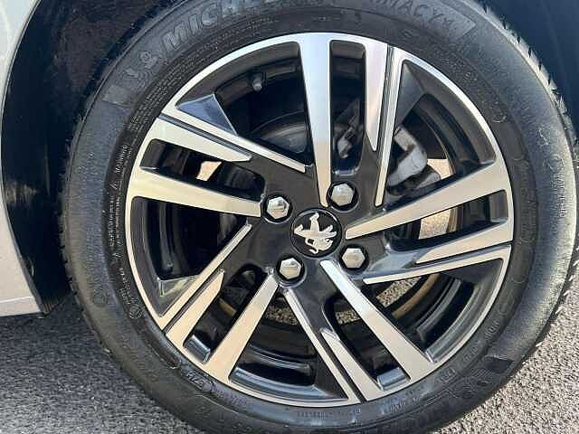 Peugeot 208 1.2 PureTech Allure Euro 6 (s/s) 5dr