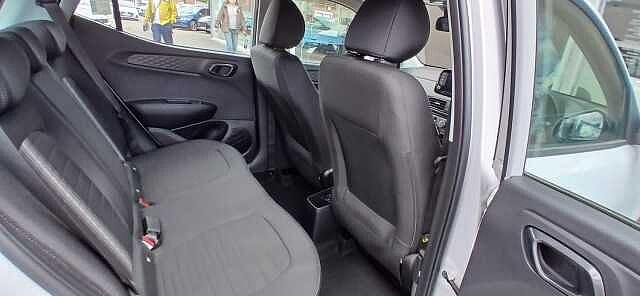 Hyundai i10 1.0 Advance Euro 6 (s/s) 5dr