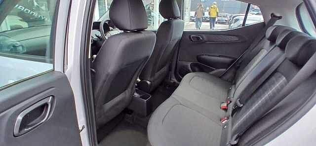 Hyundai i10 1.0 Advance Euro 6 (s/s) 5dr