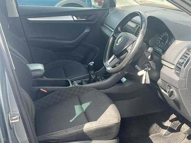 SKODA Karoq 1.6 TDI SE Euro 6 (s/s) 5dr
