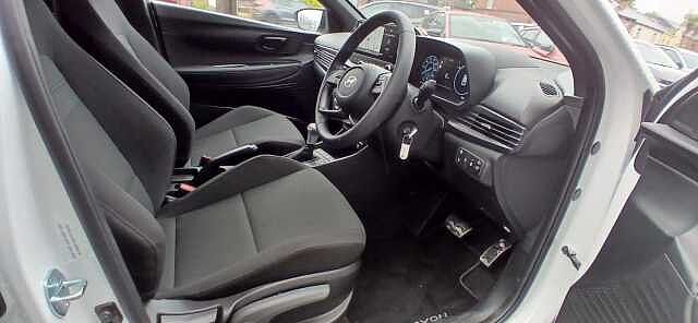 Hyundai BAYON 1.0 T-GDi Black Line DCT Euro 6 (s/s) 5dr