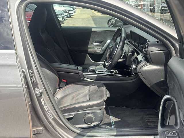Mercedes-Benz A Class 2.0 A220d AMG Line 8G-DCT Euro 6 (s/s) 5dr