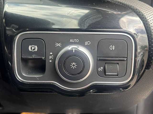 Mercedes-Benz A Class 2.0 A220d AMG Line 8G-DCT Euro 6 (s/s) 5dr