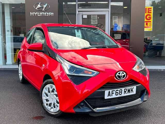Toyota AYGO 1.0 VVT-i x-play Euro 6 5dr