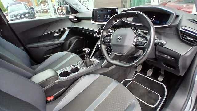 Peugeot 2008 1.2 PureTech Allure Euro 6 (s/s) 5dr