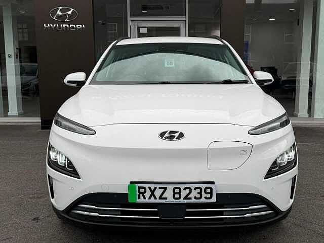 Hyundai KONA 64kWh Premium Auto 5dr (10.5kW Charger) White