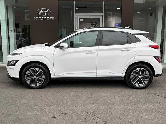 Hyundai KONA 64kWh Premium Auto 5dr (10.5kW Charger) White