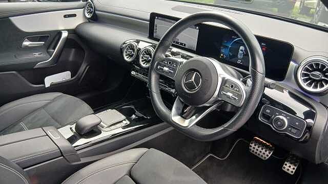 Mercedes-Benz A Class 1.3 A180 AMG Line Edition (Executive) Hatchback 5dr Petrol 7G-DCT Euro 6 (s/s) (