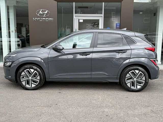 Hyundai KONA 39kWh Premium Auto 5dr (10.5kW Charger)