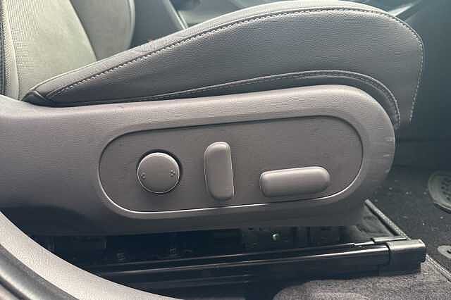 Hyundai KONA 160kW Ultimate 65kWh 5dr Auto