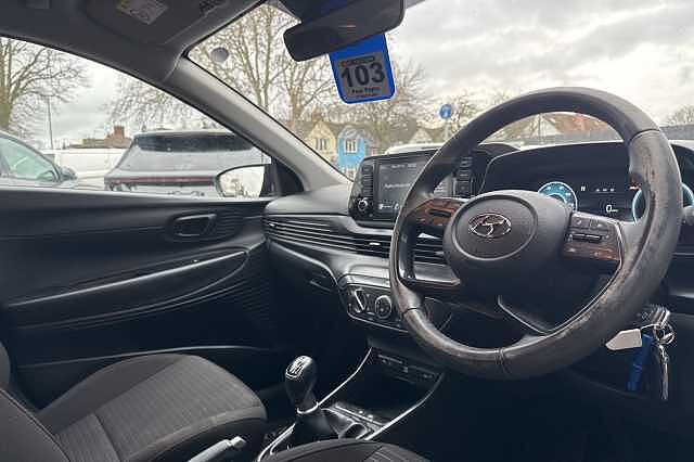 Hyundai I20 1.0T GDi 48V MHD SE Connect 5dr Black