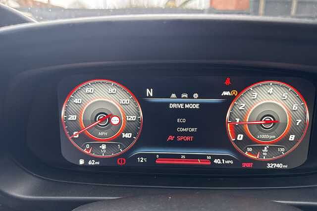 Hyundai I20 1.0T GDi 48V MHD SE Connect 5dr Black