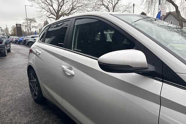 Hyundai I20 1.0T GDi Ultimate 5dr White
