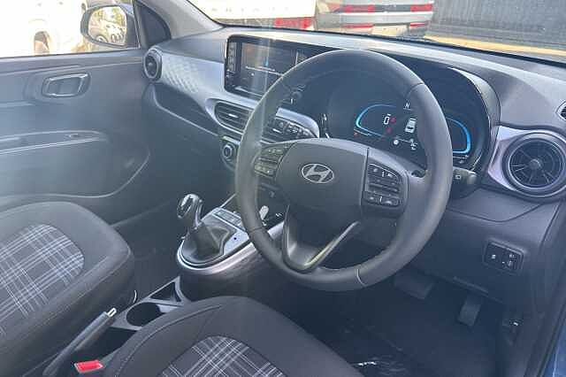 Hyundai i10 1.2 [79] Premium 5dr Auto [Nav]
