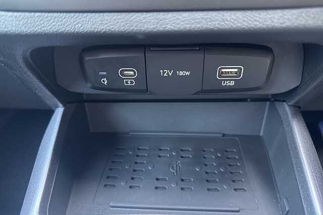 Hyundai i10 1.2 [79] Premium 5dr Auto [Nav]