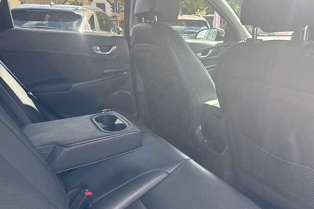 Hyundai KONA 1.6 GDi Hybrid Ultimate 5dr DCT
