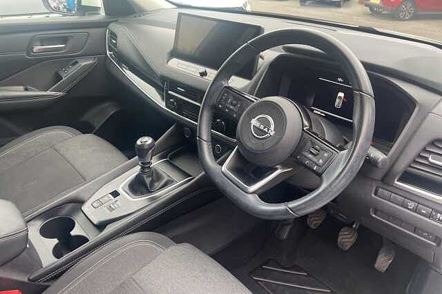 Nissan Qashqai 1.3 DiG-T MH 158 N-Connecta 5dr