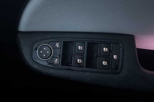 Renault Clio 1.0 TCe 90 S Edition 5dr