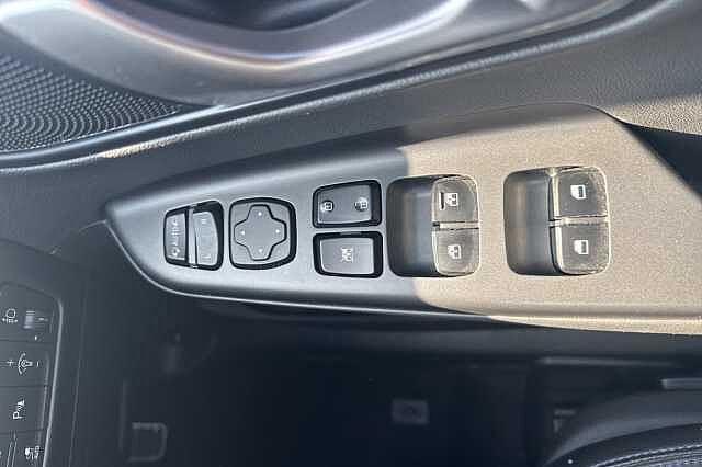 Hyundai KONA 150kW Ultimate 64kWh 5dr Auto