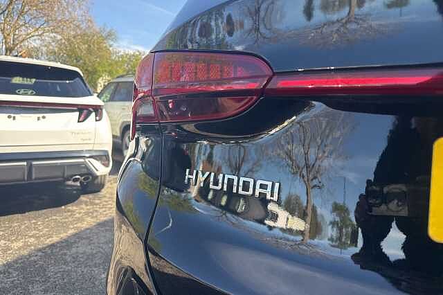Hyundai SANTA FE 1.6 TGDi Hybrid Premium 5dr 4WD Auto