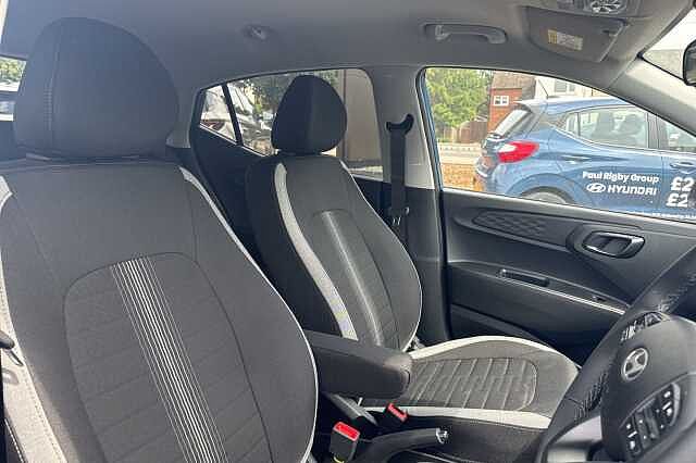 Hyundai i10 1.0 [63] Advance 5dr Auto [Nav] **PRE REG**