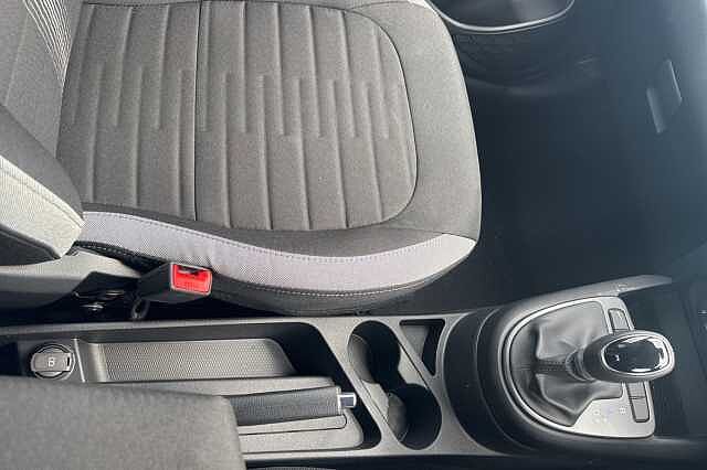 Hyundai i10 1.0 [63] Advance 5dr Auto [Nav] **PRE REG**
