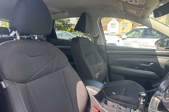Hyundai TUCSON 1.6 TGDi SE Connect 5dr 2WD Black