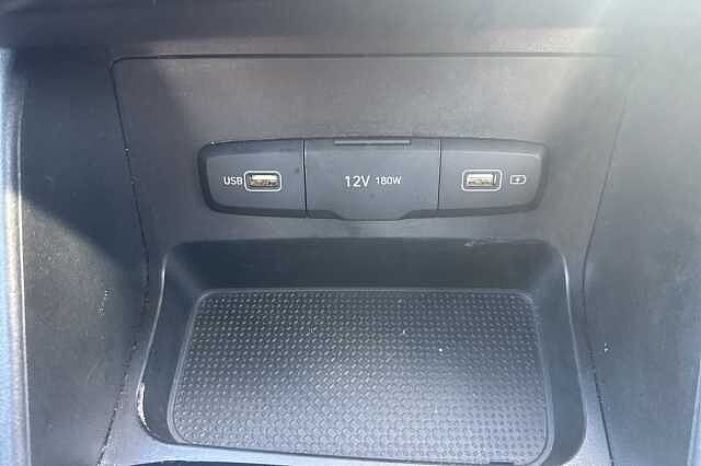 Hyundai TUCSON 1.6 TGDi SE Connect 5dr 2WD Black