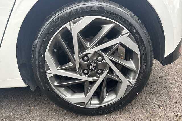 Hyundai i20 1.0T GDi 48V MHD Premium 5dr DCT