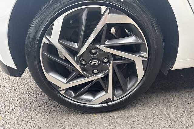 Hyundai i20 1.0T GDi 48V MHD Premium 5dr DCT