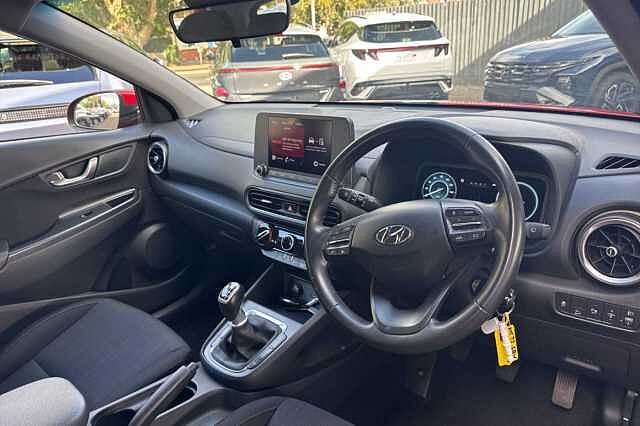 Hyundai KONA 1.0 TGDi 48V MHEV SE Connect 5dr Red
