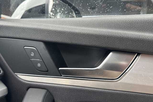 Audi Q5 2.0T FSI Quattro S Line 5dr S Tronic