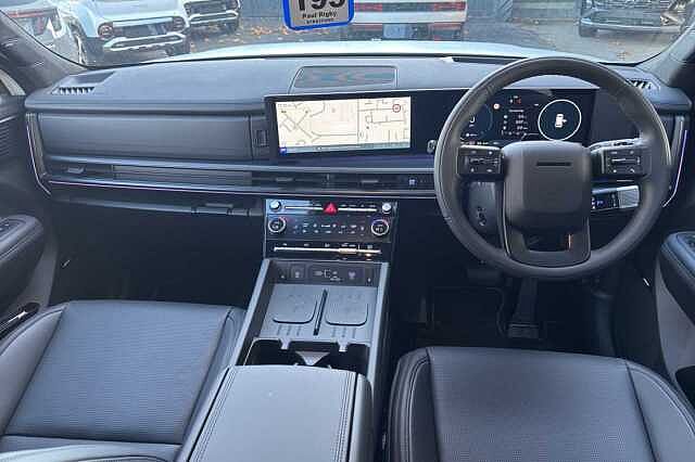 Hyundai SANTA FE 1.6 TGDi Hybrid Calligraphy 5dr Auto White