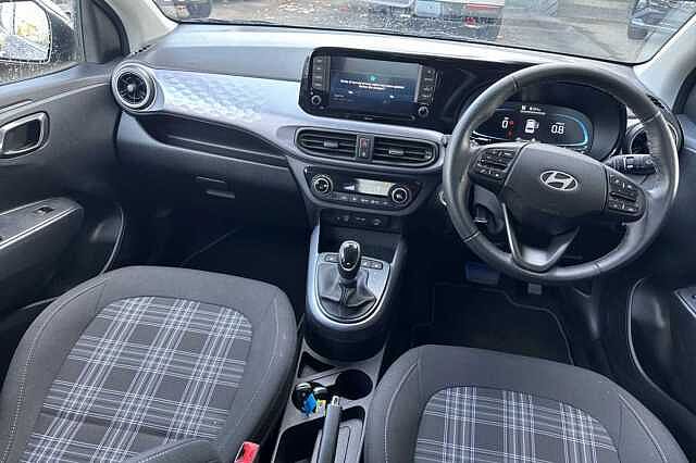 Hyundai i10 1.2 [79] Premium 5dr Auto [Nav]