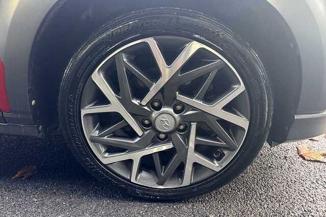 Hyundai KONA 1.6 GDi Hybrid Premium 5dr DCT Red