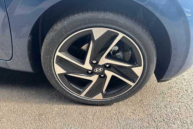 Hyundai i10 1.2 [79] Premium 5dr Auto [Nav]
