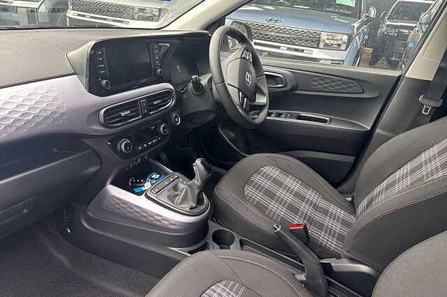 Hyundai i10 1.2 [79] Premium 5dr Auto [Nav]