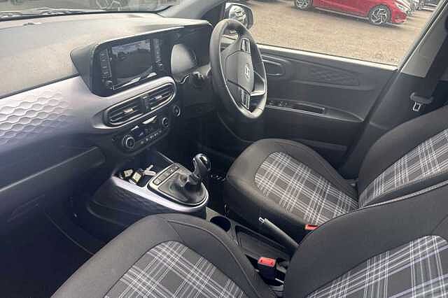 Hyundai i10 1.2 [79] Premium 5dr Auto [Nav]