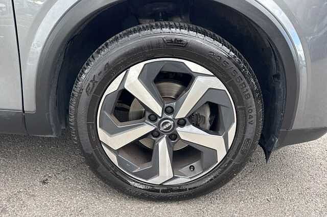 Nissan Qashqai 1.3 DiG-T MH 158 N-Connecta 5dr Xtronic