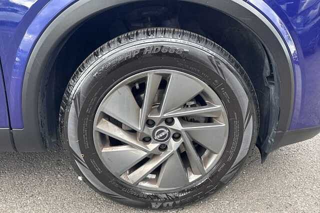 Nissan Qashqai 1.3 DiG-T MH 158 Acenta Premium 5dr Xtronic
