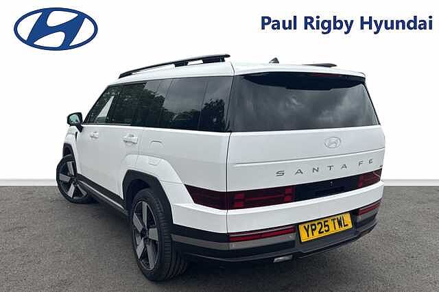 Hyundai SANTA FE 1.6 TGDi Plug-in Hybrid Ultimate 5dr 4WD Auto White