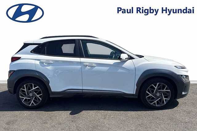 Hyundai KONA 1.6 GDi Hybrid Ultimate 5dr DCT White